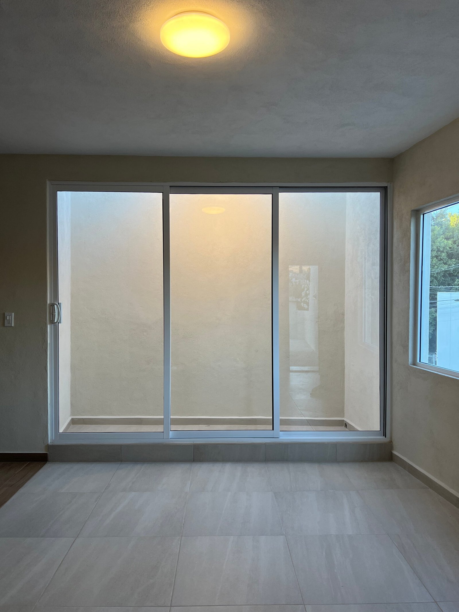 Departamento moderno en Tijuana diseñado por Diseño en Espiral